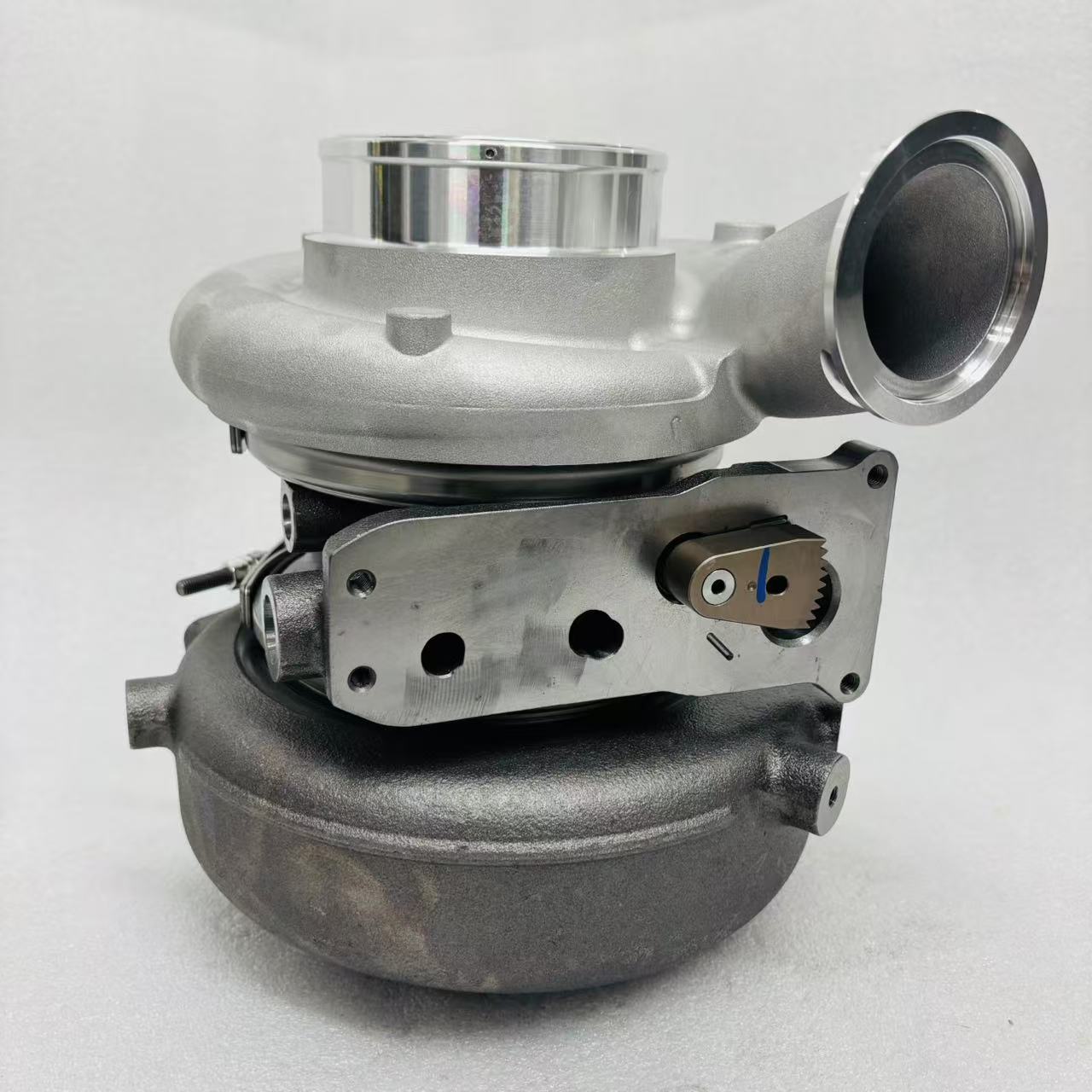 5501351 HE300VG Turbocharger for Cummins ISB 6.7L Engine 5354526 5354525RX